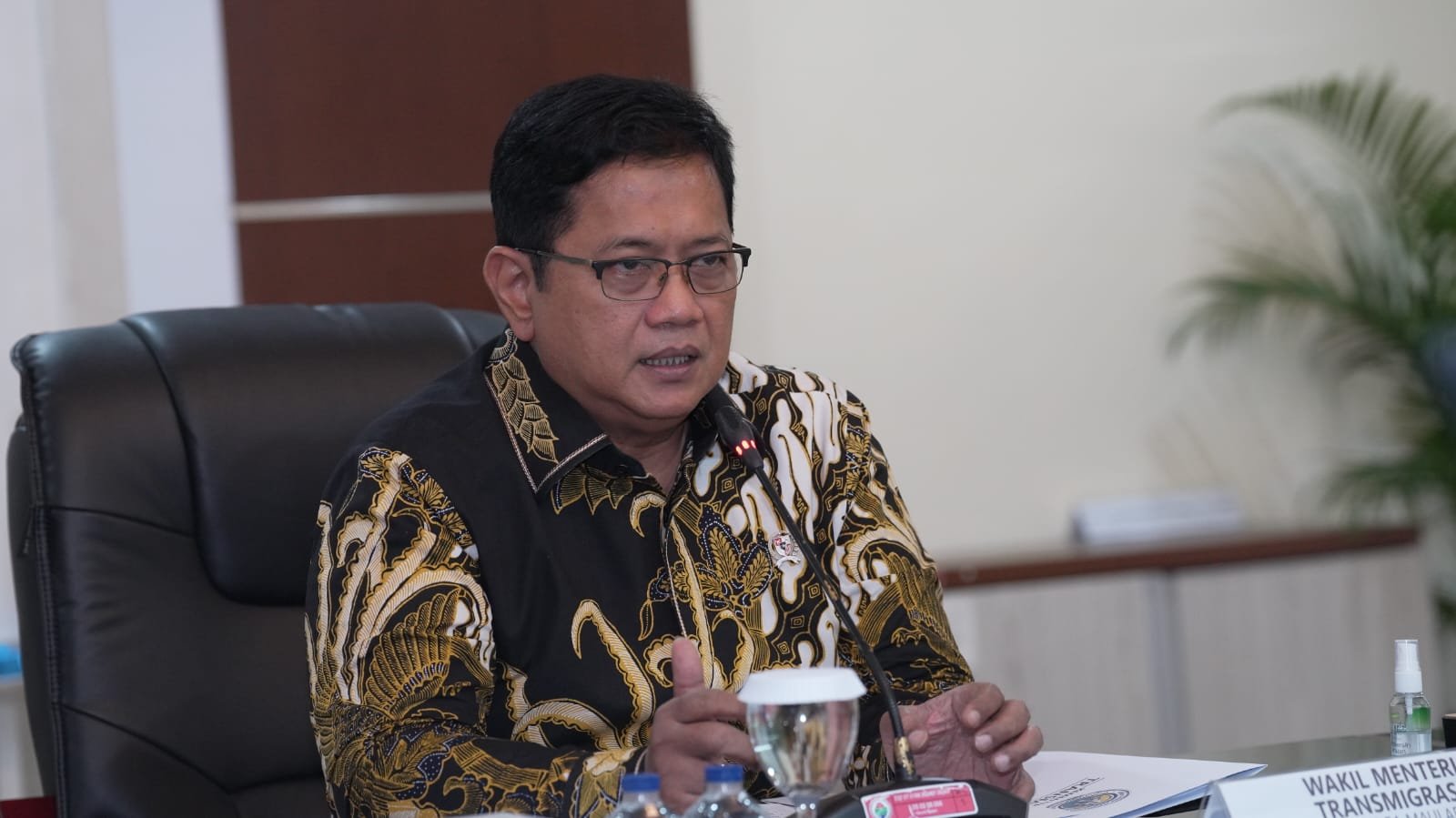 Wamen Transmigrasi Viva Yoga Ajak AKSI Bangun Desa di Kawasan Transmigrasi Nasional