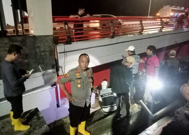 Polsek Tomo Siaga Banjir, 165 KK Mengungsi di Tolengas Akibat Luapan Sungai Cilutung