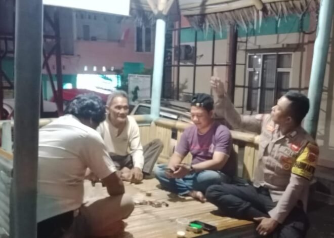 Polisi Hadir di Tengah Masyarakat, Polsek Pulomerak Laksanakan Ronda Malam di Mekarsari