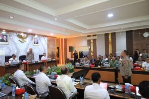 Kapolda Banten Irjen Pol Hengki memimpin rapat koordinasi pengawasan bapokting dan kamtibmas jelang Ramadan 1447 H di Polda Banten.