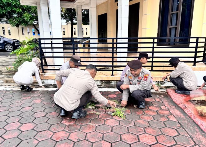 Program ASRI Polres Cilegon, Personel Bersihkan Mako Demi Lingkungan Kerja Sehat