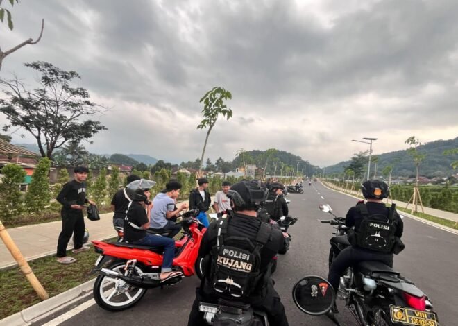 Polres Sumedang Gelar KRYD, Tegakkan Jam Malam Pelajar dan Berantas Premanisme