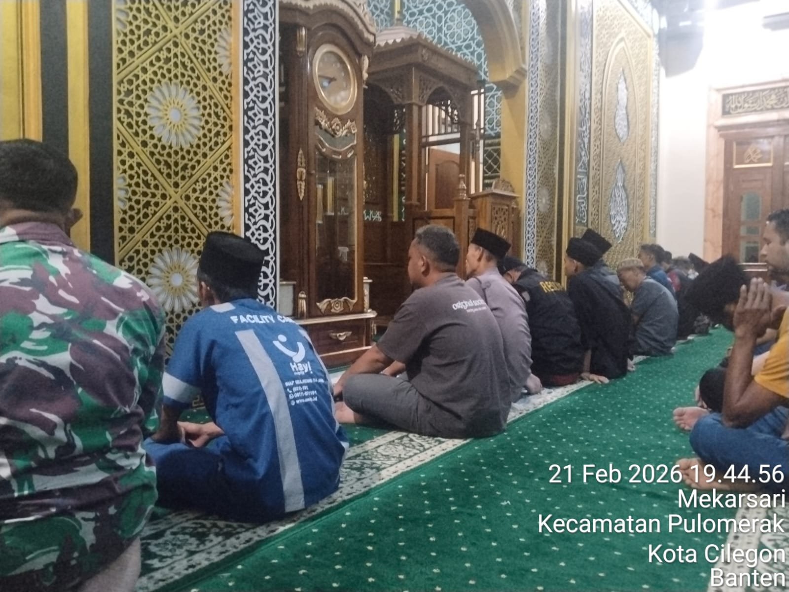 Perkuat Sinergi dengan Warga, Personel KSKP Merak Polres Cilegon Gelar Pembinaan Rohani Subuh Keliling