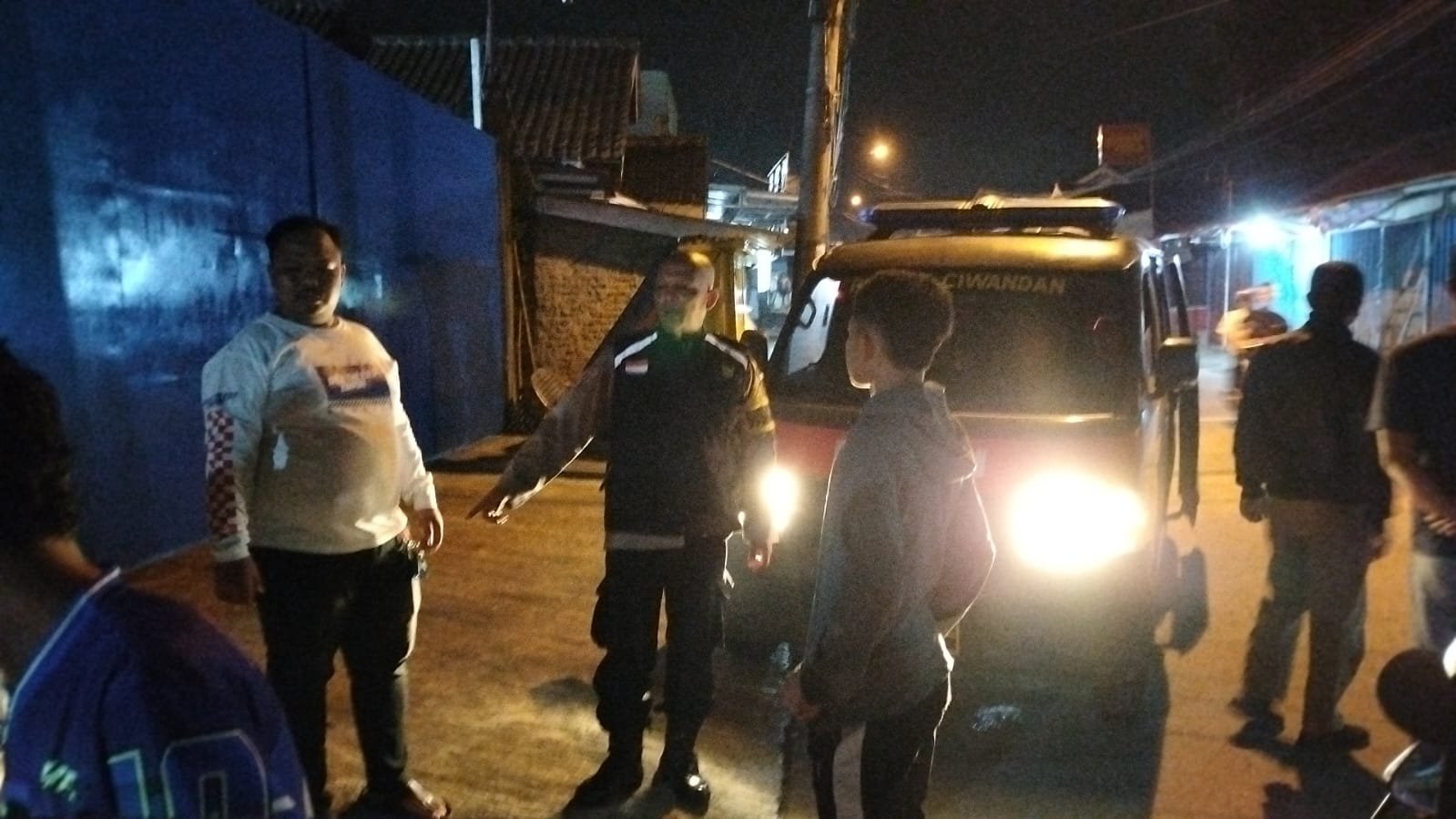 Patroli Blue Light Polsek Ciwandan Hadirkan Rasa Aman bagi Masyarakat