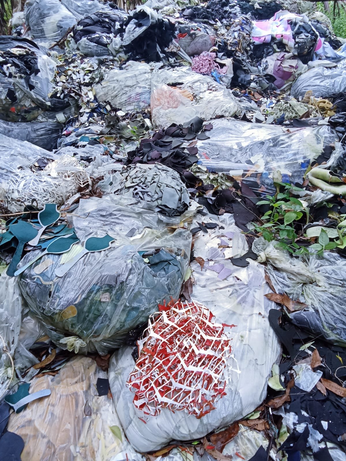 Warga Kudus Kecam PT HWI atas Dugaan Pembuangan Limbah Ilegal