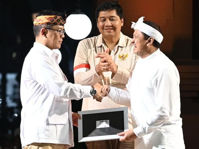 Bupati Sumedang Dony Ahmad Munir Resmi Gabung Partai Gerindra