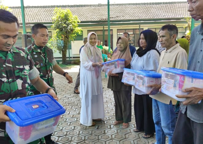 Kodim 0610/Sumedang Gelar Bazar Ramadan 2026, Dandim Berbagi Sembako dan Dorong UMKM Warga