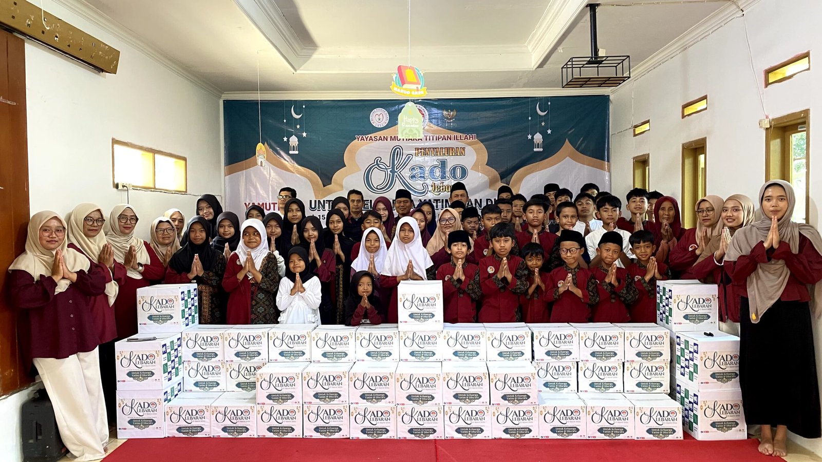 Penyaluran Kado Lebaran untuk Yatim dan Dhuafa, Yayasan Mutiara Titipan Illahi Serentak di Berbagai Daerah