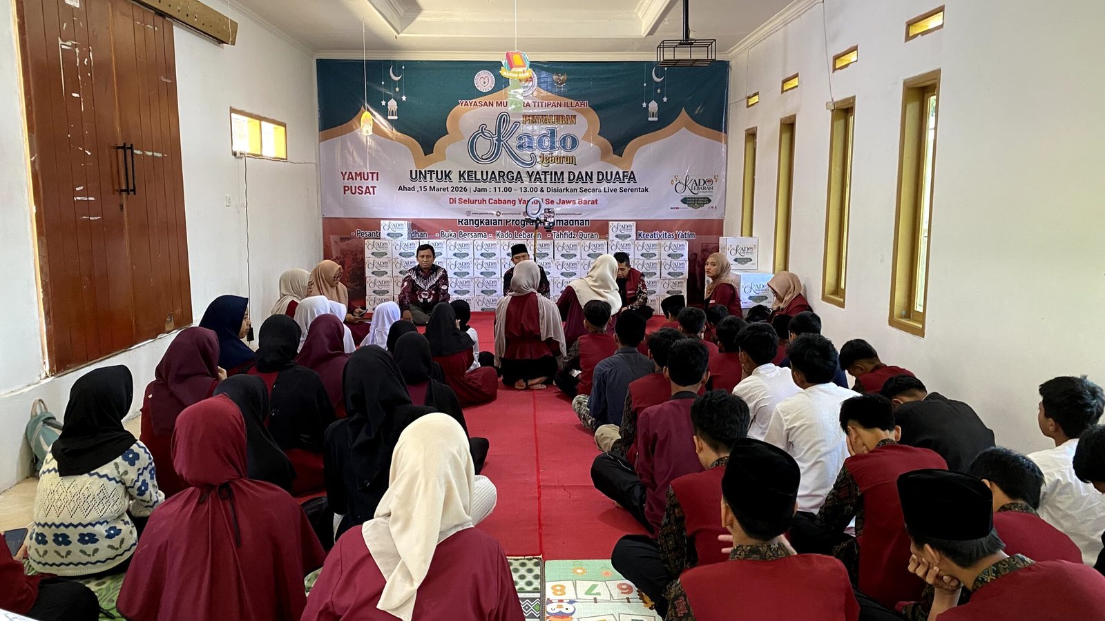 400 Anak Yatim dan 125 Dhuafa Terima Kado Lebaran dari Yayasan Mutiara Titipan Illahi