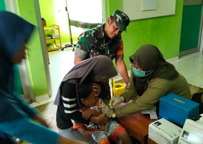 Babinsa Kodim Klaten Dampingi ORI Campak Di Desa Balak, Upaya Cepat Tangani KLB