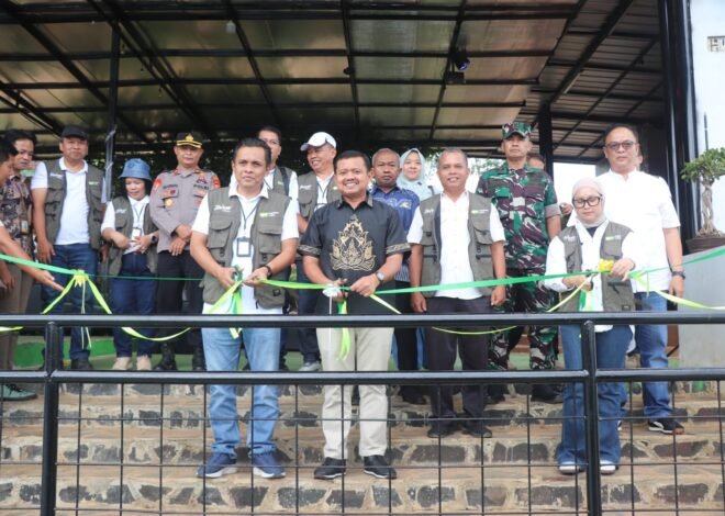 Bupati Dony Apresiasi Program Pegadaian Peduli Desa di Pasirnanjung