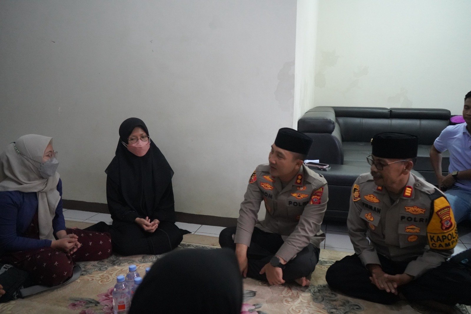 Polres Purwakarta Tunjukkan Empati, Hadiri Pemakaman Korban Dugaan Penganiayaan di Darangdan