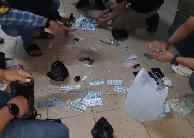 Den Intel Kodam III Siliwangi Grebek Peredaran Obat Keras Ilegal di Bandung, 7 Orang Diamankan Beserta Ribuan Butir Obat Type G di Sekitar RS Hasan Sadikin