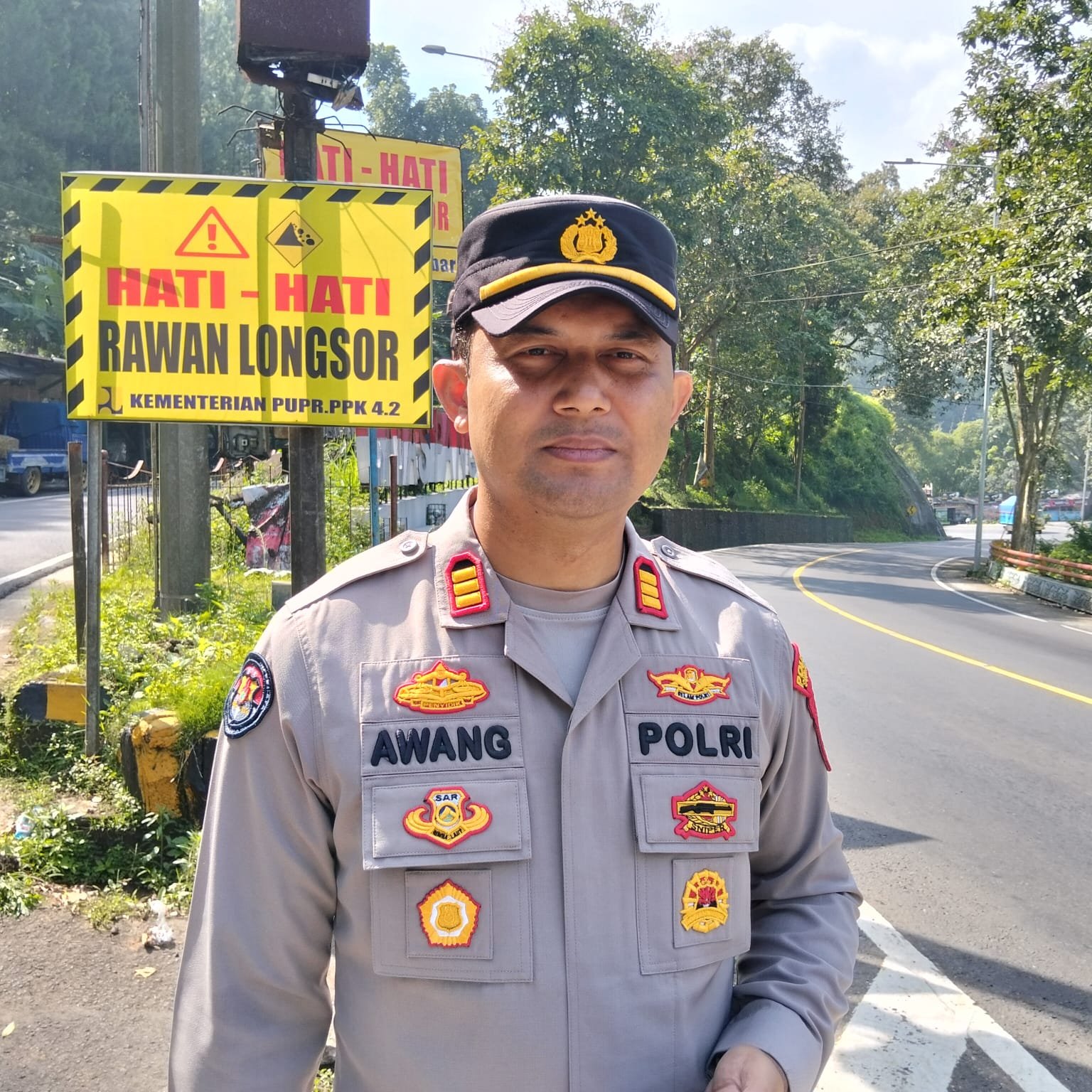 Polres Sumedang Sampaikan Perkembangan Terkini Penanganan Longsor Cadas Pangeran