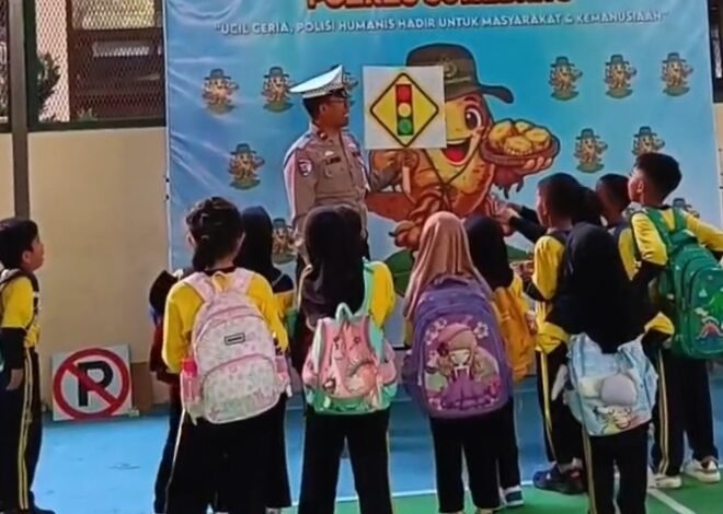 Edukasi Sejak Dini, Polisi Tanamkan Budaya Tertib Lalu Lintas pada Anak-anak TK di Sumedang