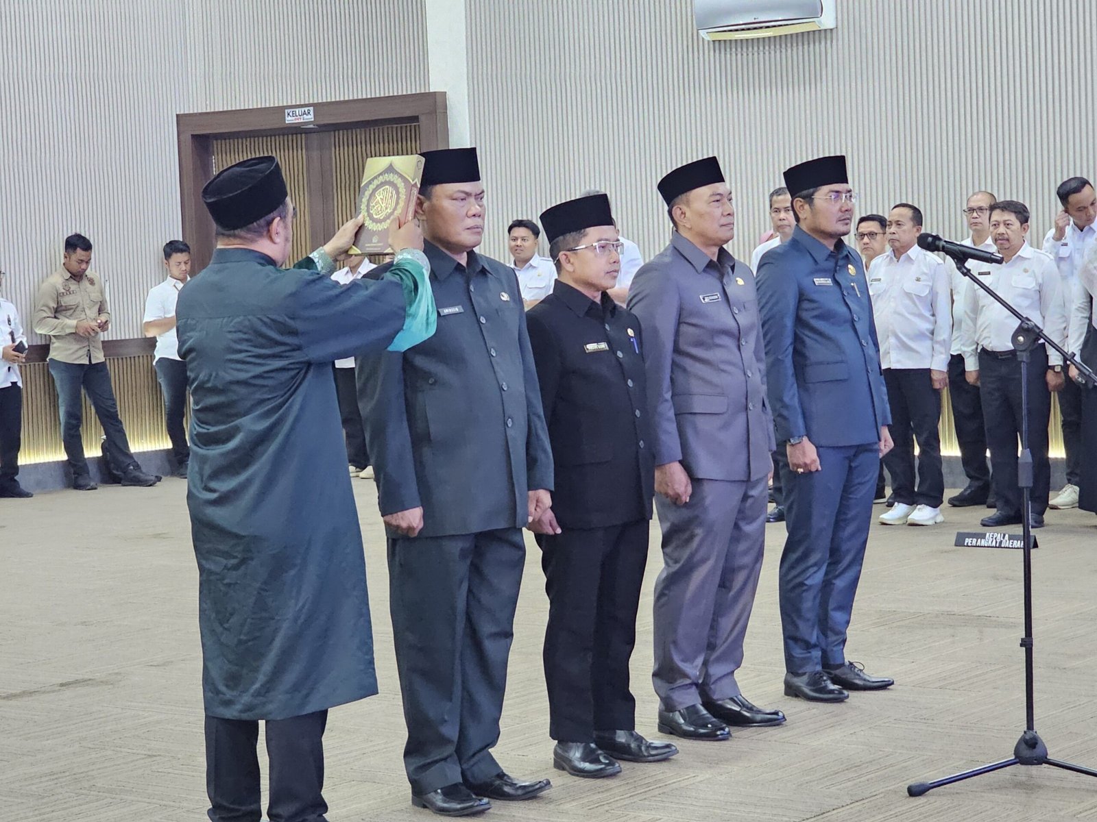 Isi Kekosongan Jabatan, Bupati Majalengka Lantik Empat Pejabat Eselon II
