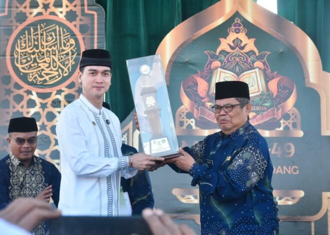 Pamulihan Berjaya! Sabet Juara Umum MTQ ke-49 Kabupaten Sumedang, Wakil Bupati Serahkan Penghargaan