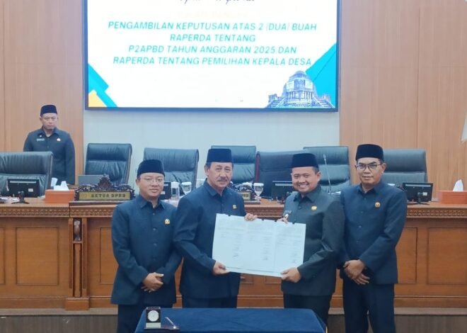  DPRD Kabupaten Sumedang Sahkan 2 Raperda: P2APBD 2025 dan Pemilihan Kepala Desa