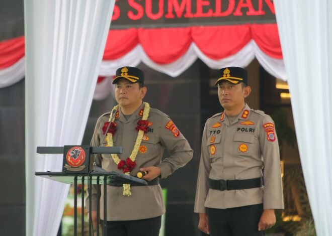 AKBP Dr. Reza Ma’ruffi Resmi Disambut di Polres Sumedang, Tradisi Farewell & Welcome Parade Berlangsung Khidmat