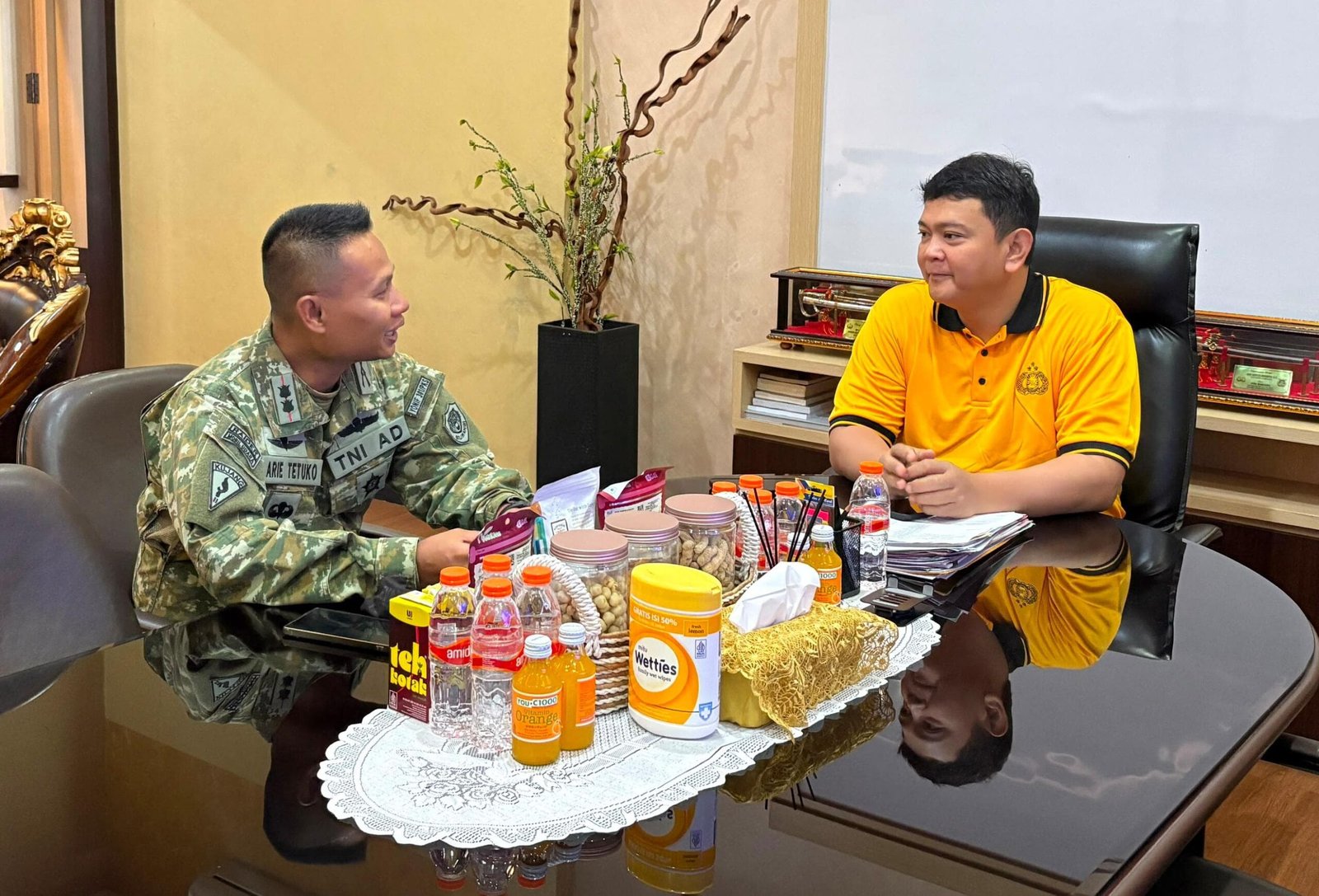 Kapolres Sumedang Terima Kunjungan Silaturahmi Danyon 301/PKS Sumedang